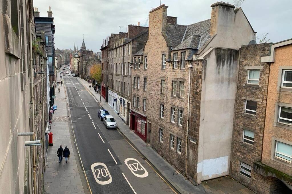 The Perfect Home On Royal Mile Edinburgh Eksteriør bilde